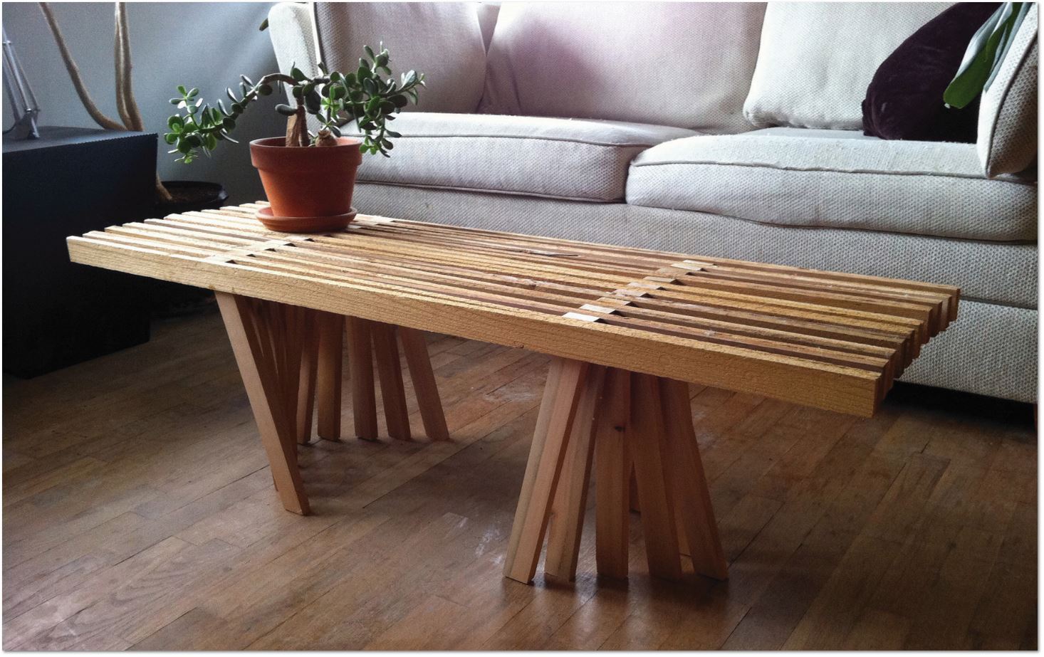 Different Wood Strips Dining Room Table Border